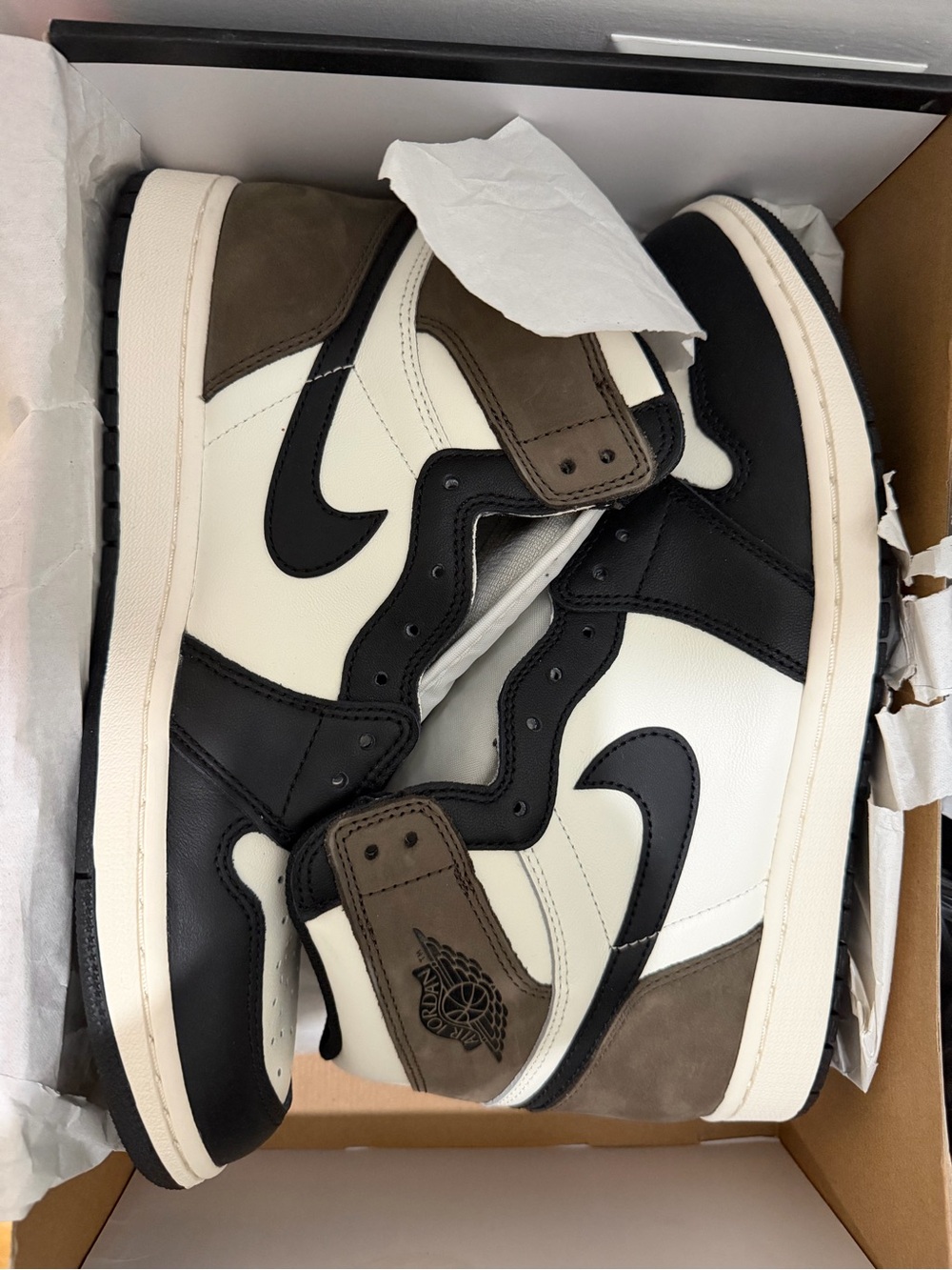 Jordan Men’s Air Jordan 1 High - White/Black/Brown